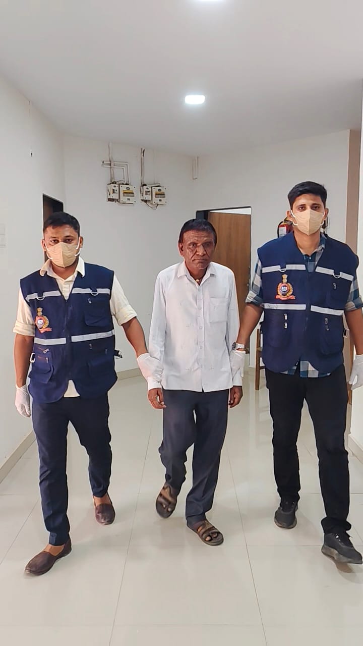 બાબરા નગરપાલિકાના જુનિયર ક્લાર્ક એસીબીના ટ્રેપમાં ઝડપાયા