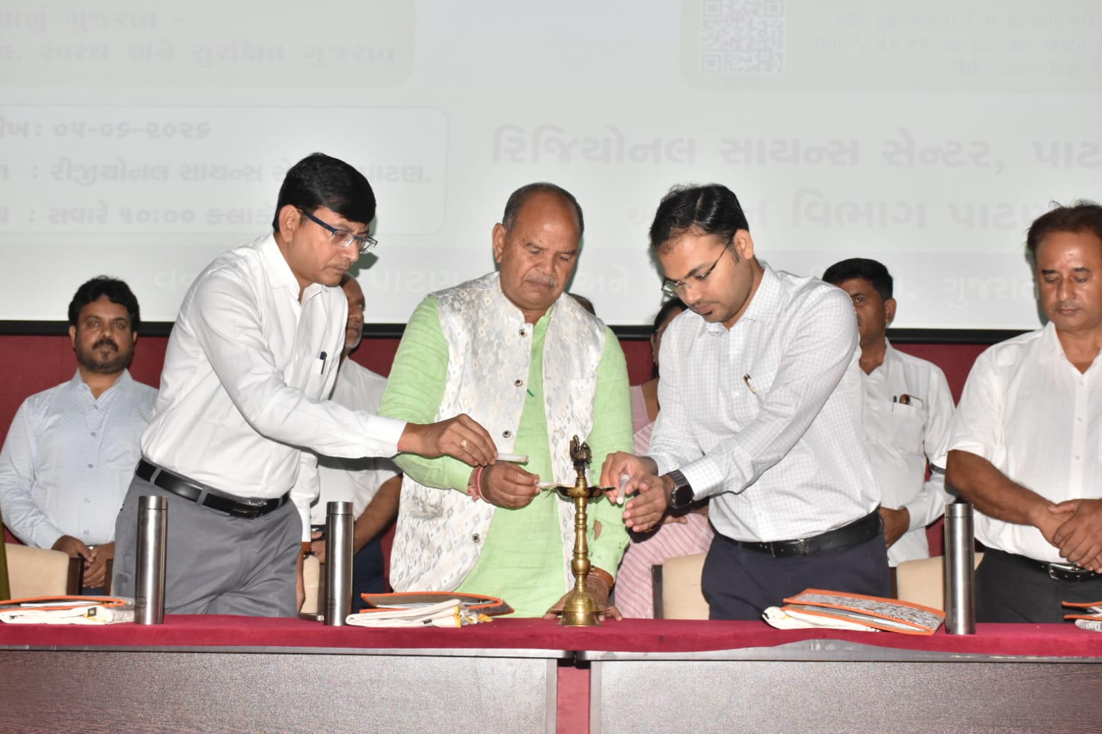 વિશ્વ પર્યાવરણ દિવસ નિમિત્તે પાટણમાં અનોખી ઉજવણી, 400થી વધુ વૃક્ષારોપણ સાથે હરિયાળા ગુજરાતનો સંકલ્પ